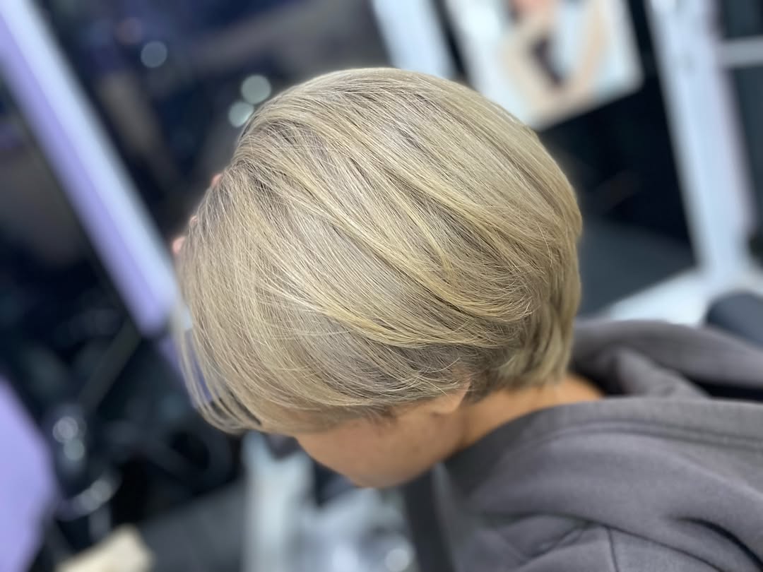 Milk Tea Ash Blonde